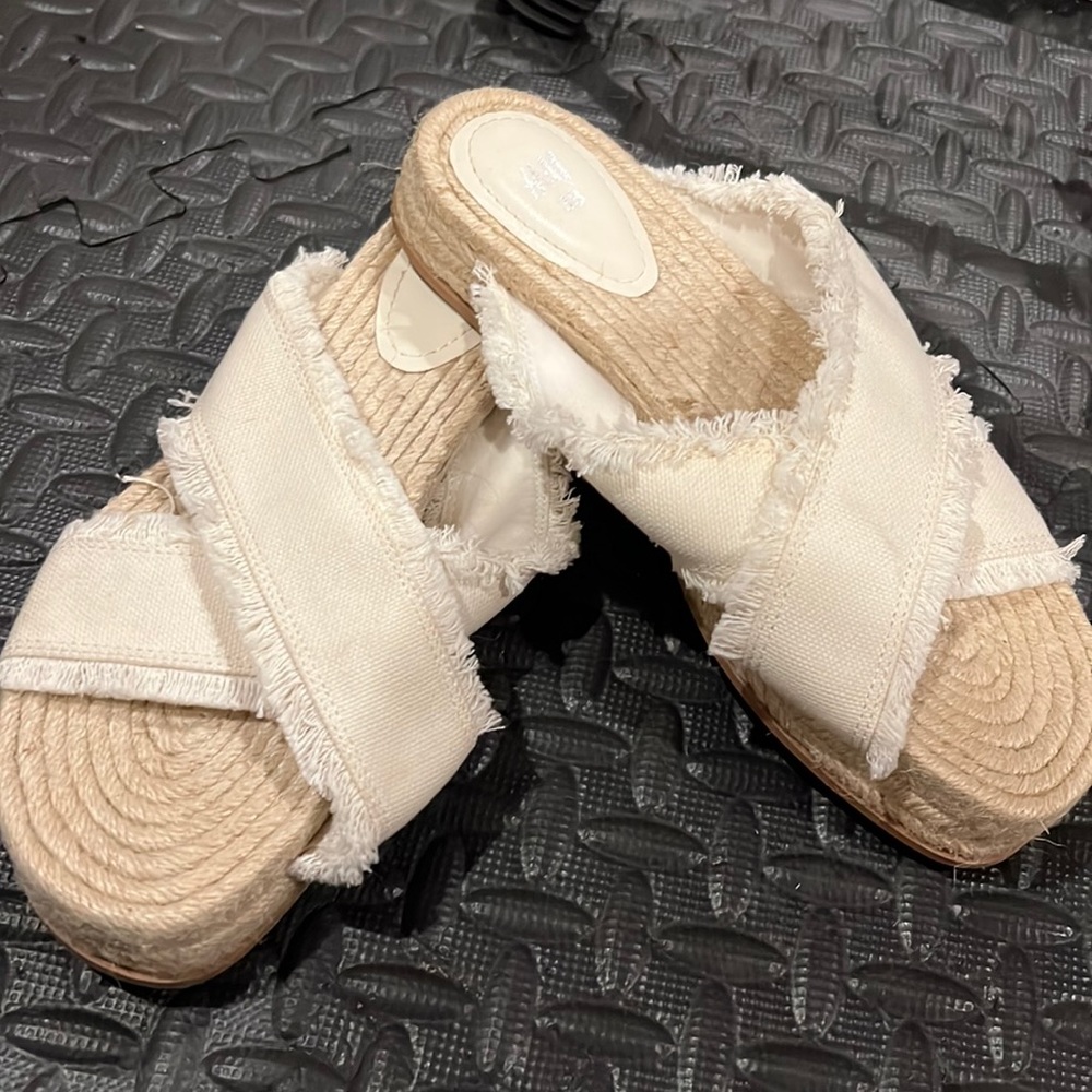 H&M rattan sandal size 38